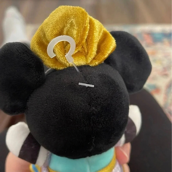 Disney parks wishable 50th anniversary Minnie Mouse plush - Picture 5 of 7